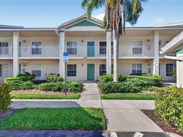 4910 Cougar CT N, Unit 1-103, NAPLES, FL 34109