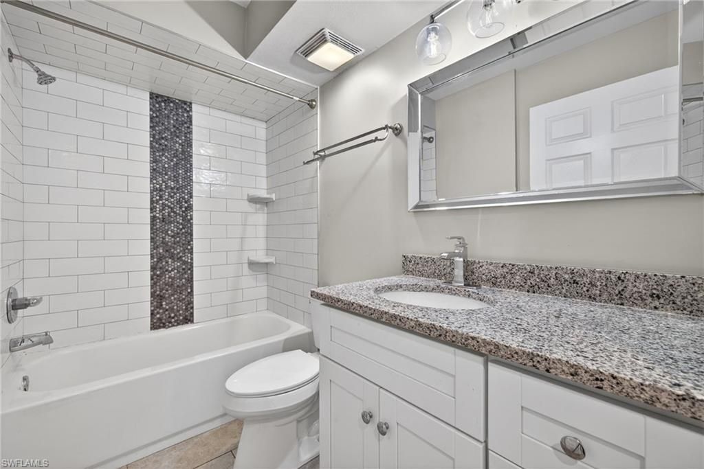 4910 Cougar Ct N, Unit 1-103, Naples, FL 34109 Photo