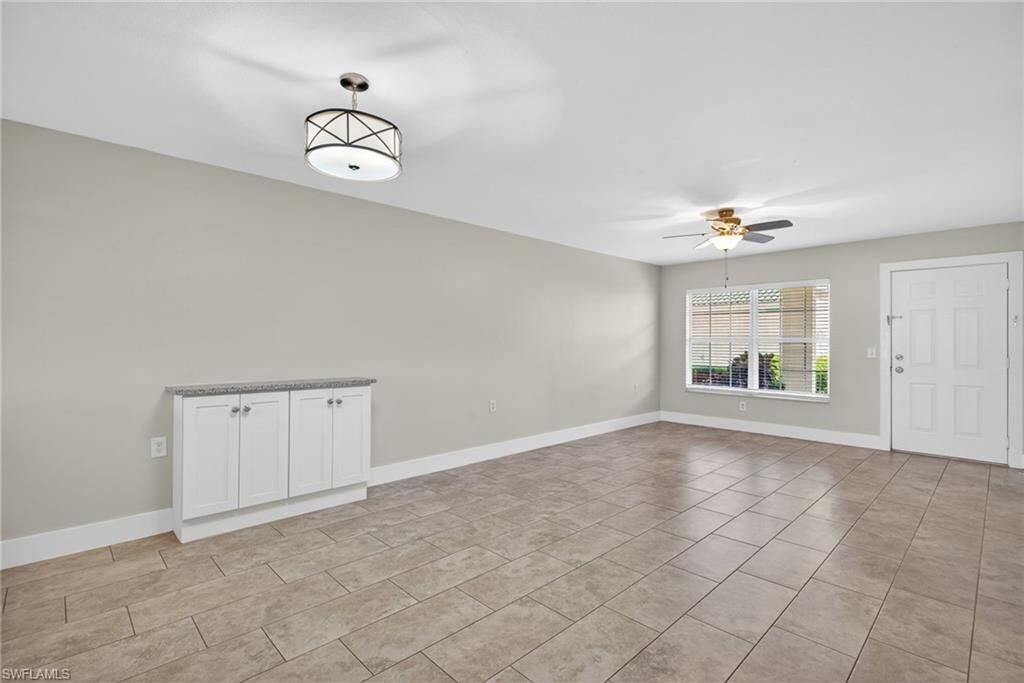4910 Cougar Ct N, Unit 1-103, Naples, FL 34109 Photo