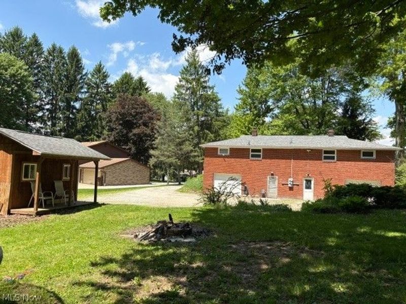 12900 Sunset Circle NW, Uniontown, OH 44685 Photo 22