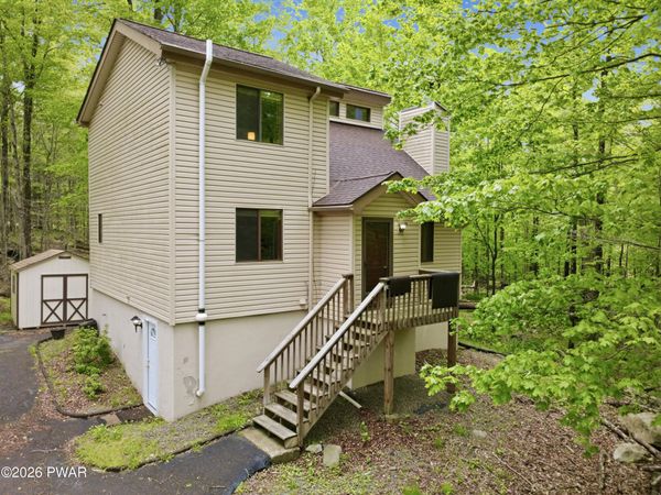 34 Split Rail Lane , Lake Ariel, PA 18436