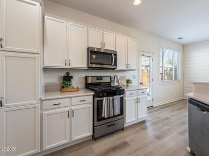 10411 Chadwell Drive, Reno, NV 89521 Photo