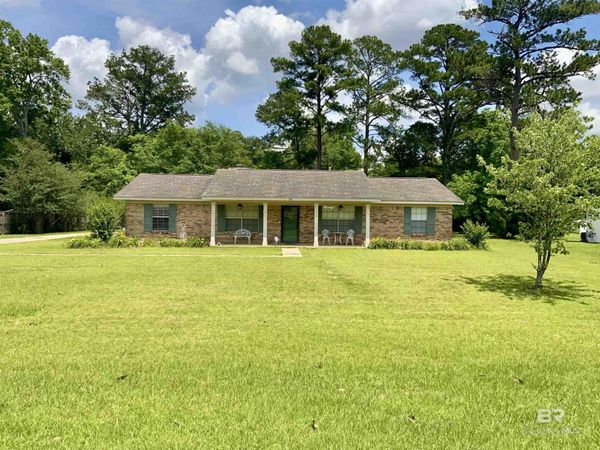 1210 Mixon Avenue, Bay Minette, AL 36507