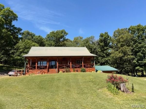 5539 Ripley Route E , Doniphan, MO 63935