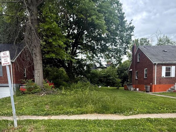 5033 Newfield Avenue, Cincinnati, OH 45237