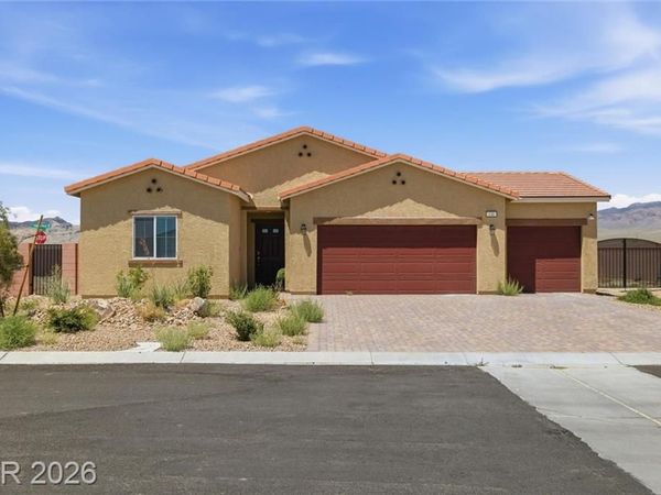 130 Late Harvest Avenue , Pahrump, NV 89060