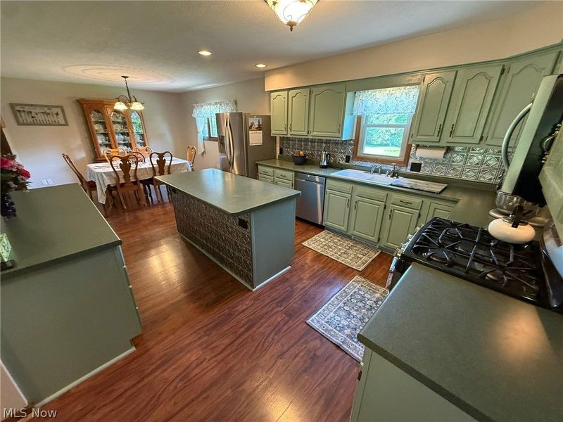 2462 Yorkview Road SW, New Philadelphia, OH 44663 Photo 15