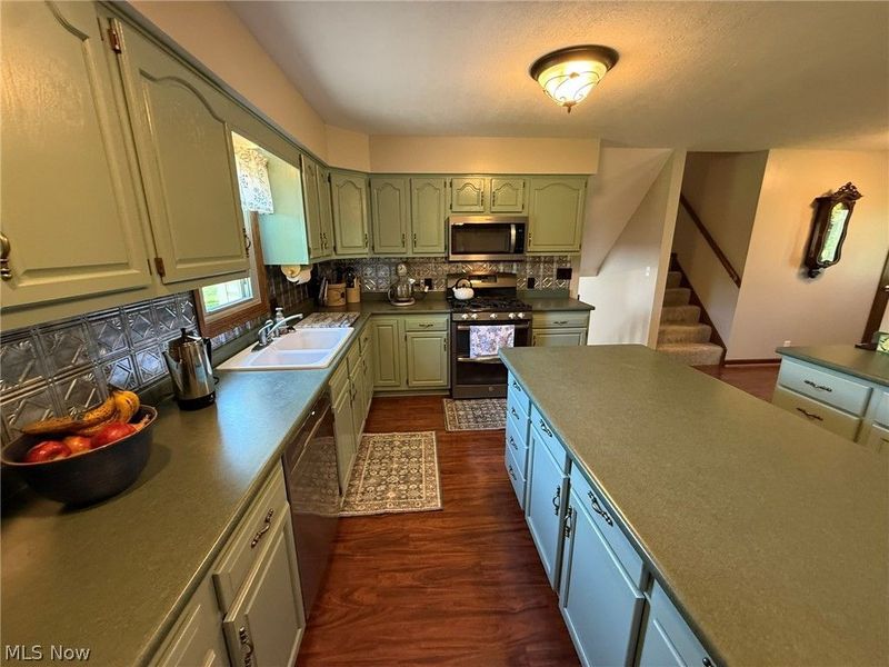 2462 Yorkview Road SW, New Philadelphia, OH 44663 Photo 17