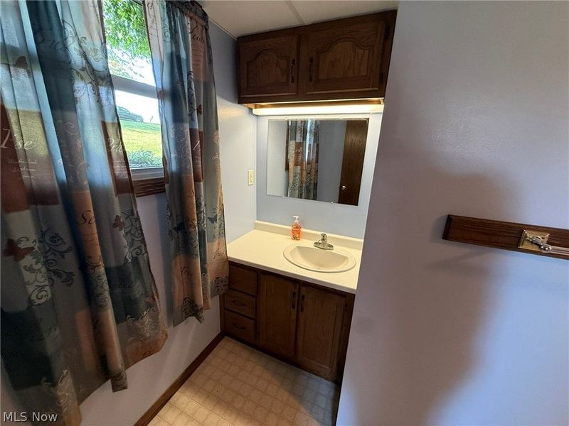 2462 Yorkview Road SW, New Philadelphia, OH 44663 Photo 22