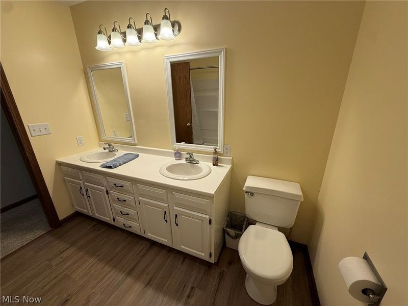 2462 Yorkview Road SW, New Philadelphia, OH 44663 Photo 30
