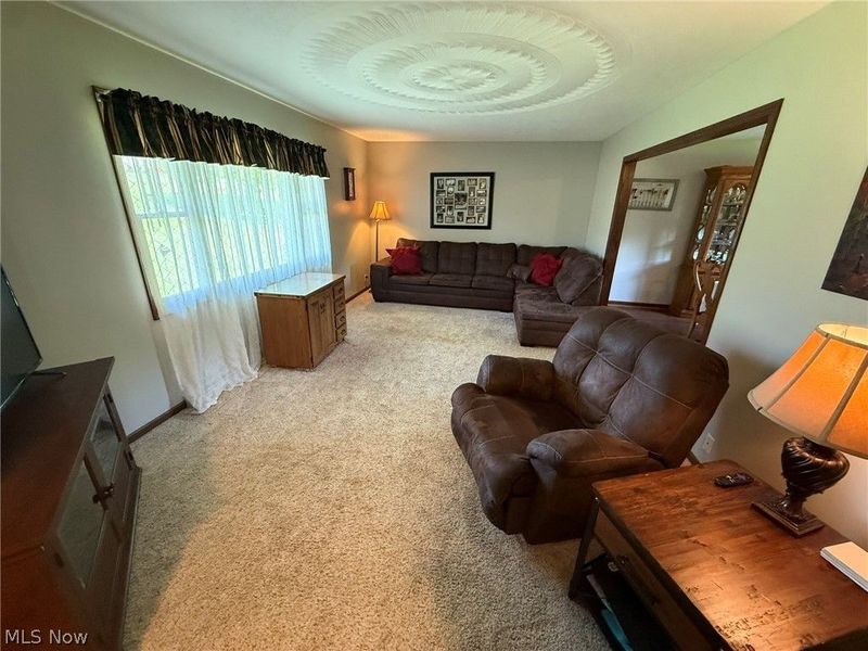 2462 Yorkview Road SW, New Philadelphia, OH 44663 Photo 4