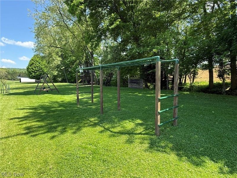 2462 Yorkview Road SW, New Philadelphia, OH 44663 Photo 43