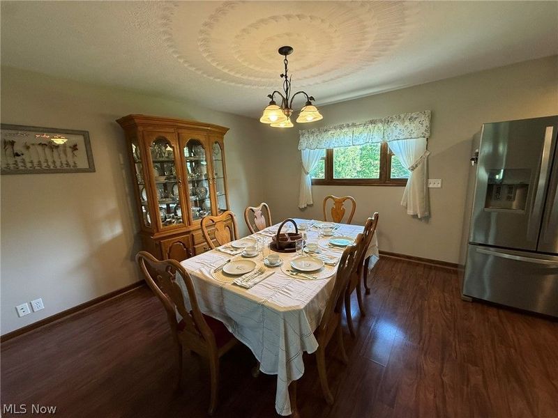2462 Yorkview Road SW, New Philadelphia, OH 44663 Photo 9