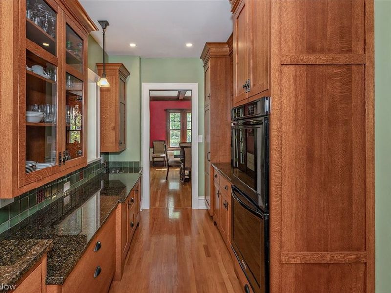 2750 Leighton Road, Shaker Heights, OH 44120 Photo 22