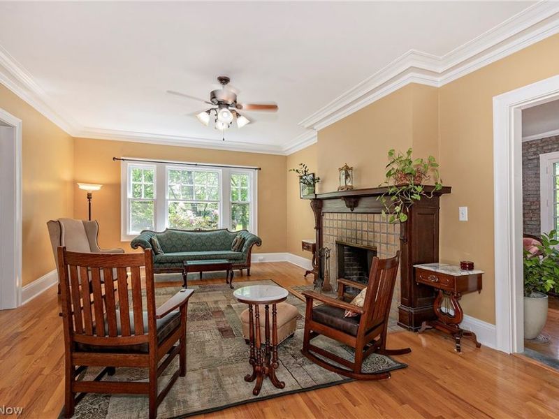 2750 Leighton Road, Shaker Heights, OH 44120 Photo 9