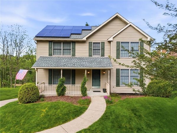 114 Sika Drive , Pittsburgh, PA 15239