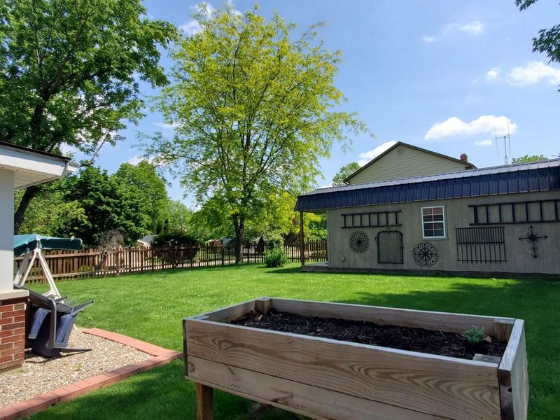214 Orange Street, Wapakoneta, OH 45895 Photo 16