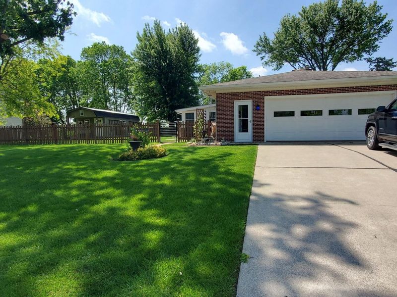 214 Orange Street, Wapakoneta, OH 45895 Photo 7