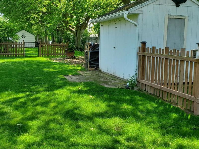 214 Orange Street, Wapakoneta, OH 45895 Photo 8