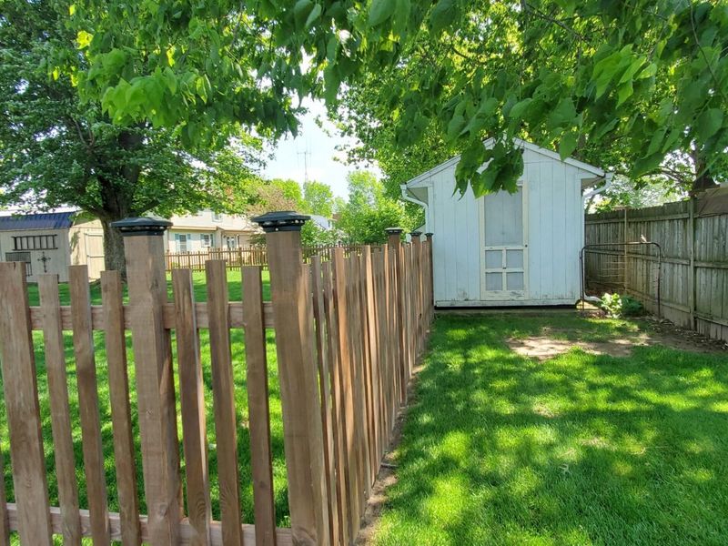 214 Orange Street, Wapakoneta, OH 45895 Photo 9