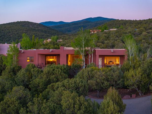 1980 Cerros Colorados , Santa Fe, NM 87501