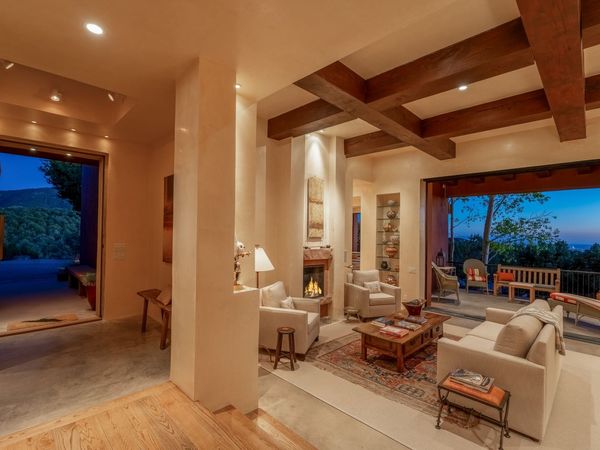1980 Cerros Colorados, Santa Fe, NM 87501
