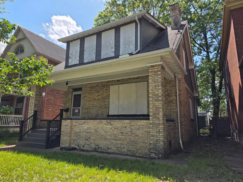 675 Oakwood Avenue, Columbus, OH 43205 Photo 2