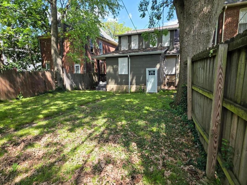 675 Oakwood Avenue, Columbus, OH 43205 Photo 4