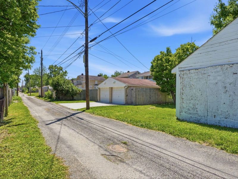 107 N Powell Avenue , Columbus, OH 43204 Photo 61