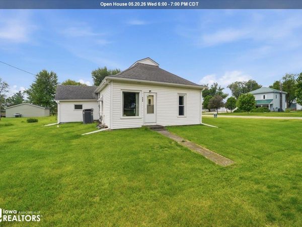 208 Orange Drive, New Providence, IA 50206