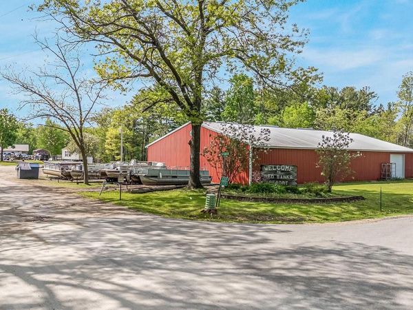 E7321 RED BANKS ROAD, Fremont, WI 54940