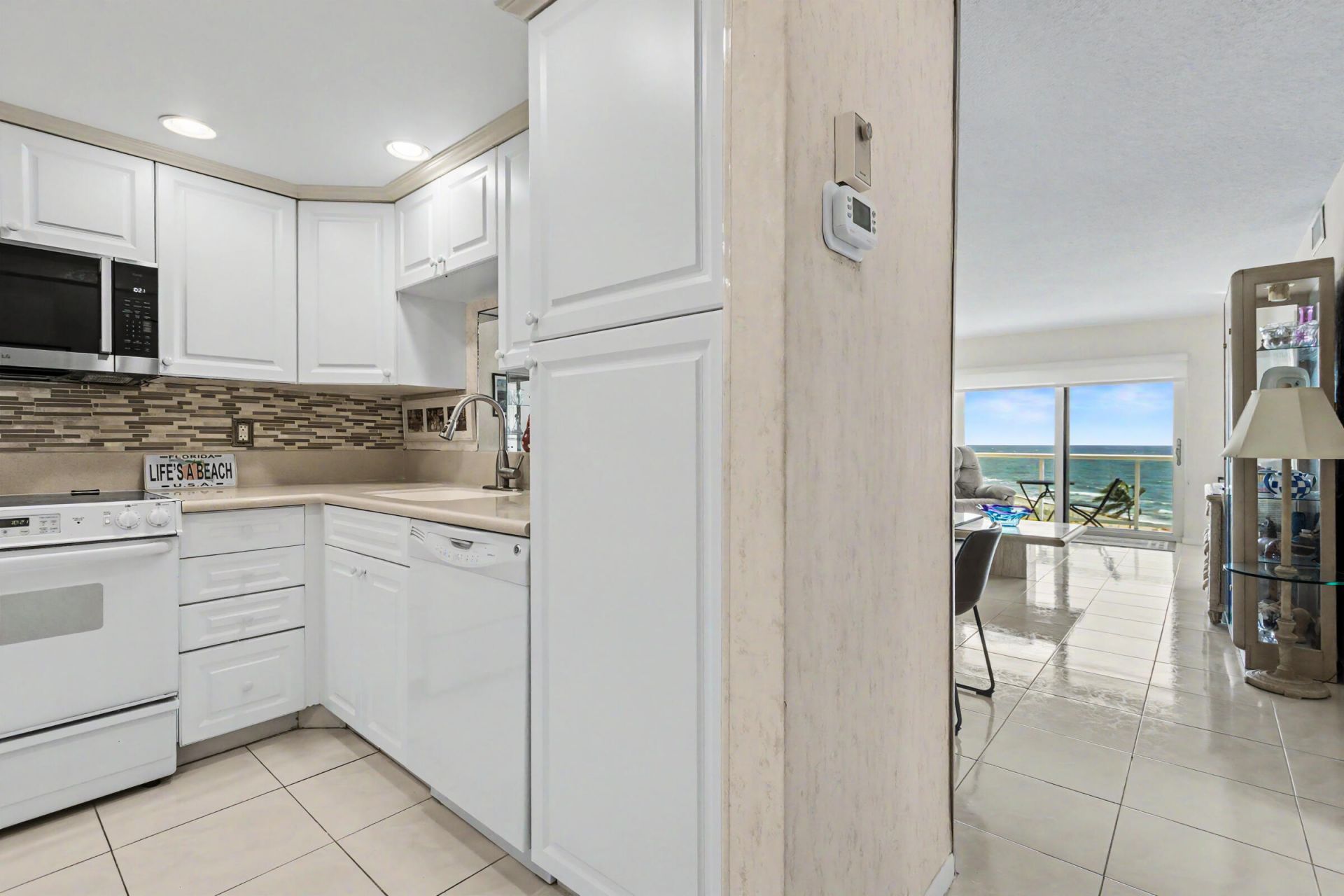 6000 N Ocean Boulevard, Unit 7b, Lauderdale by the Sea, FL 33308 Photo
