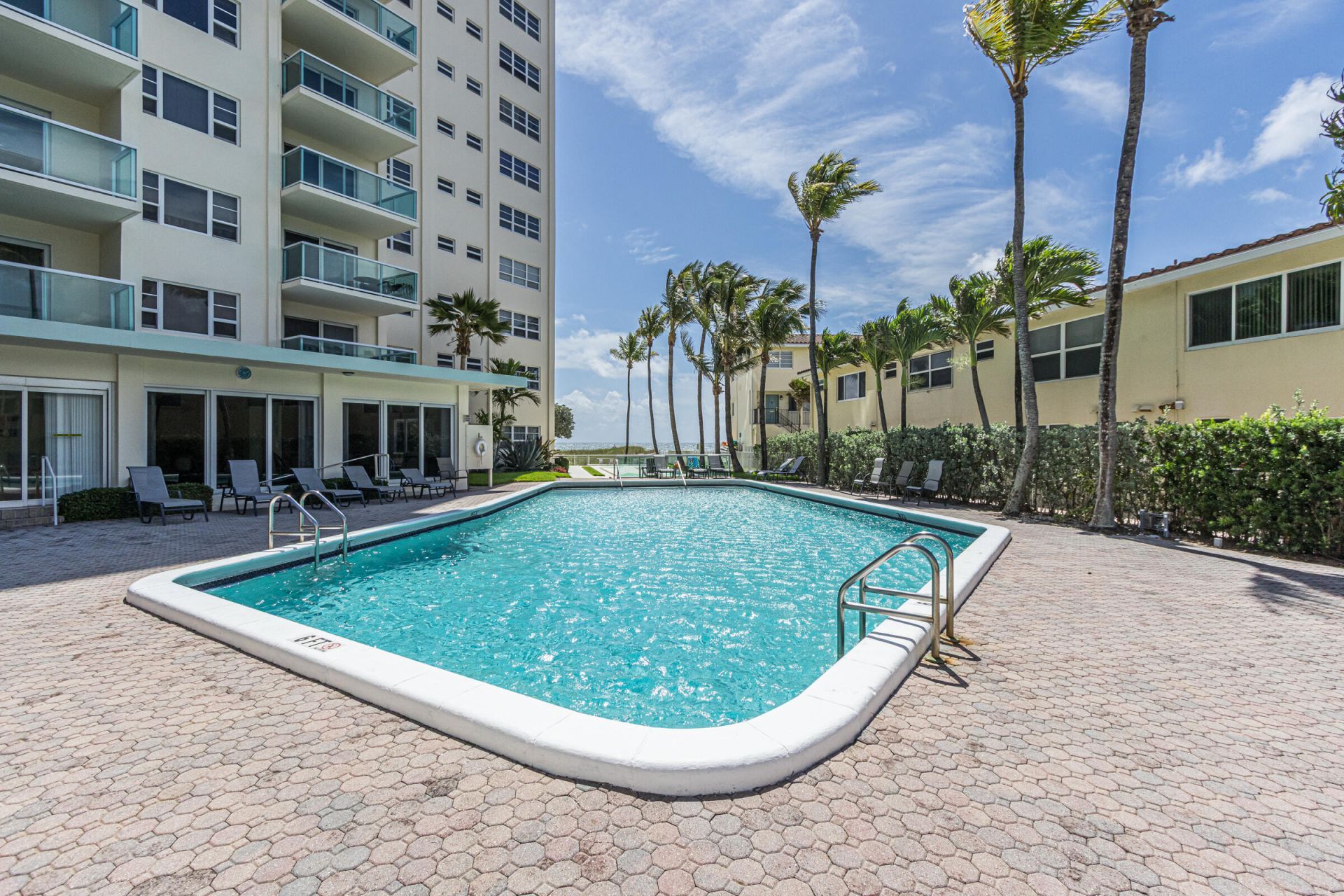 6000 N Ocean Boulevard, Unit 7b, Lauderdale by the Sea, FL 33308 Photo