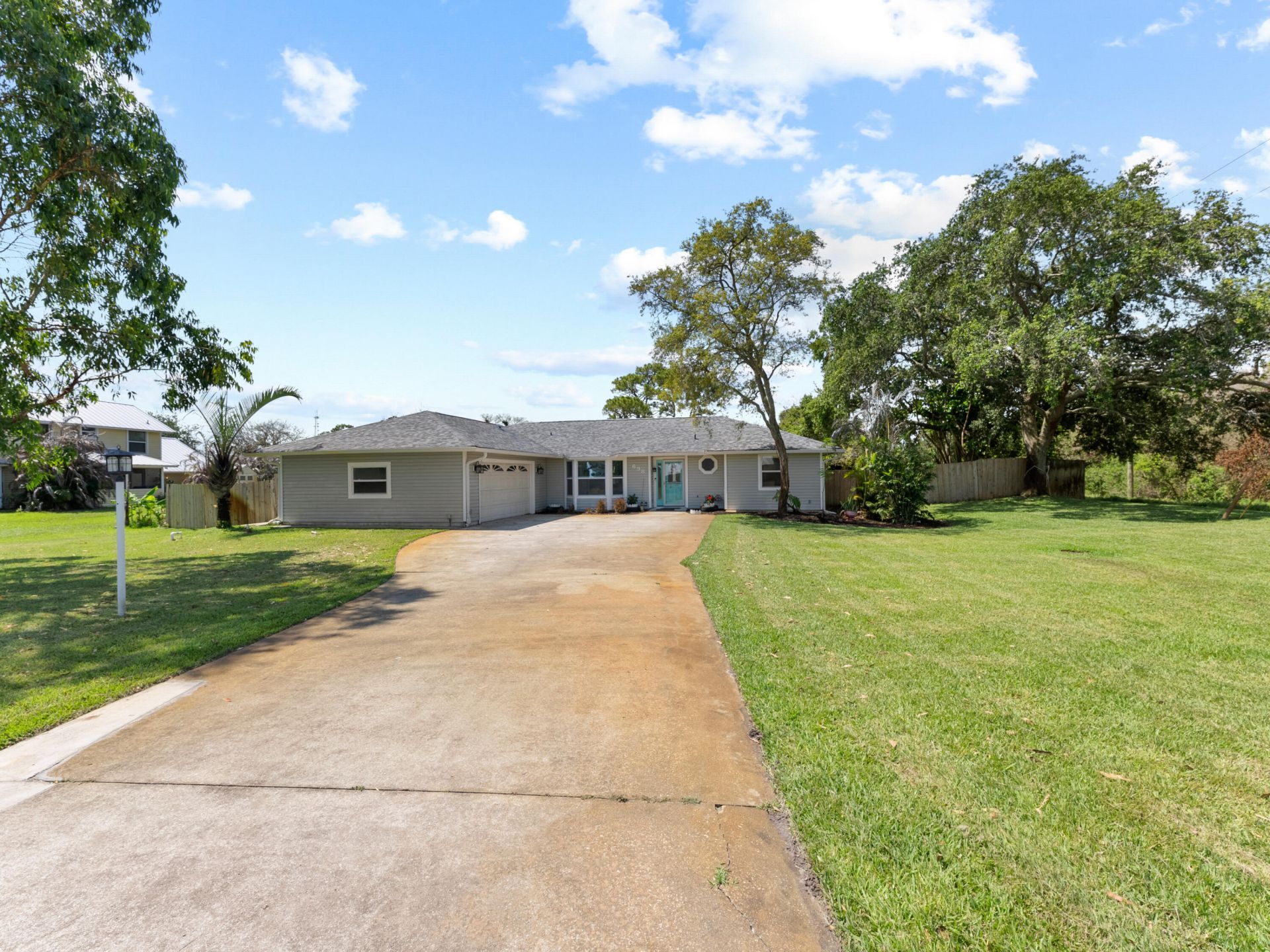 698 Fischer Drive, Sebastian, FL 32958 Photo