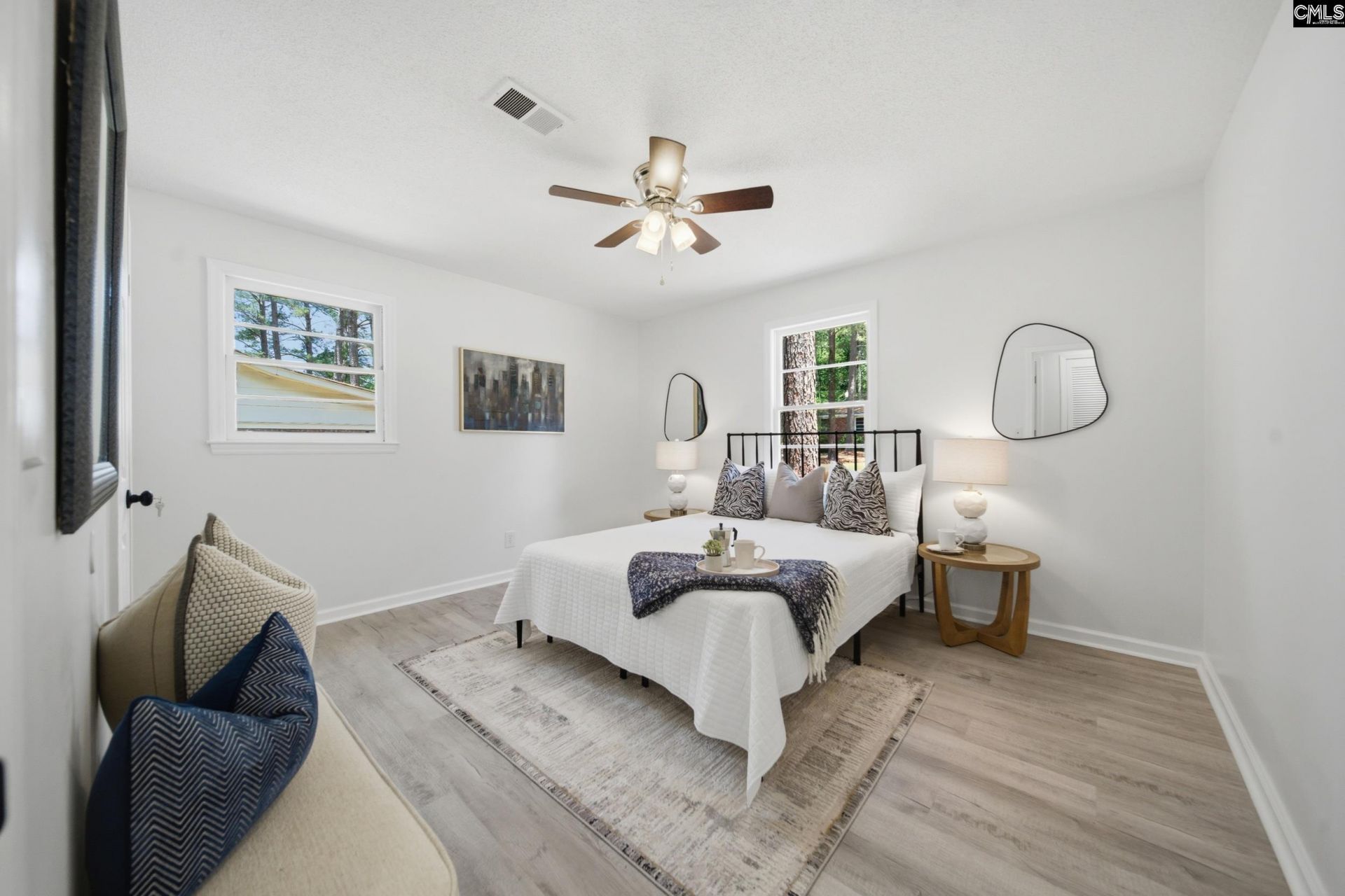 137 Westbridge Road  Photo 13