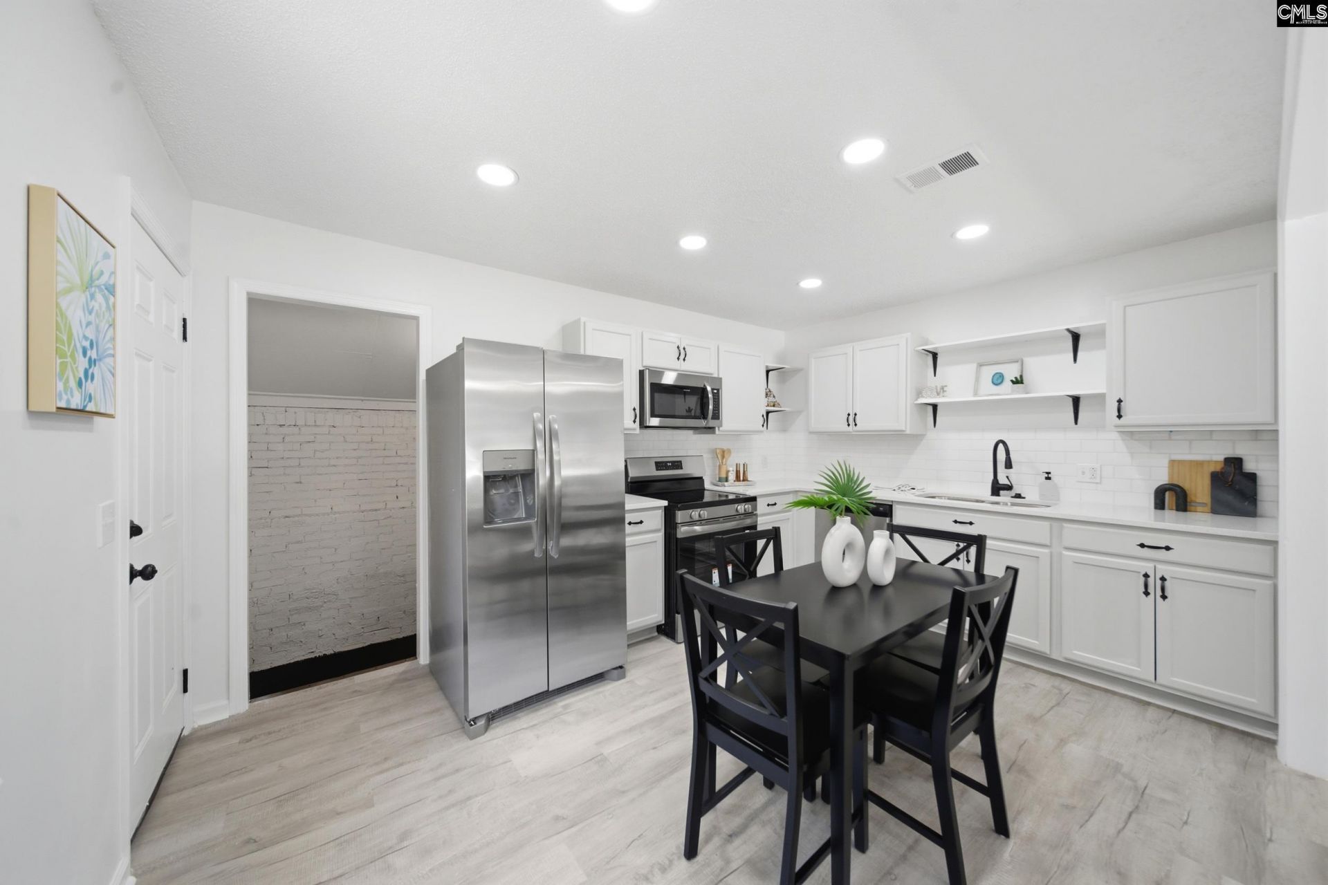 137 Westbridge Road  Photo 21