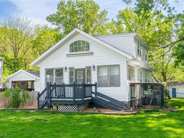 122 Southeast Avenue, Tallmadge, OH 44278