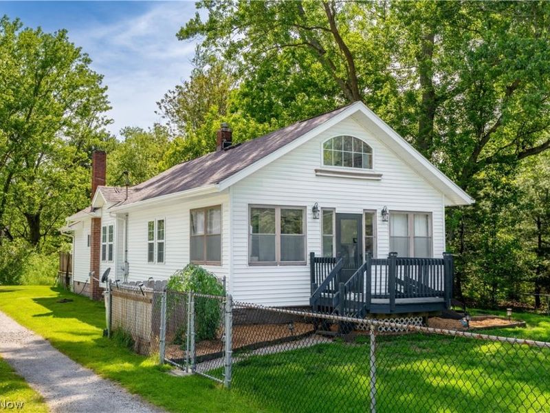 122 Southeast Avenue, Tallmadge, OH 44278 Photo 3