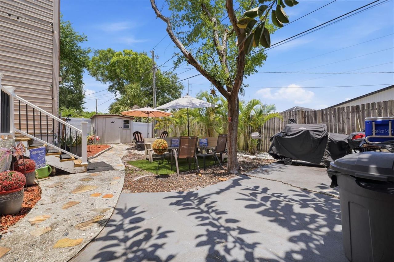 111 69th Avenue N, Saint Petersburg, FL 33702 Photo