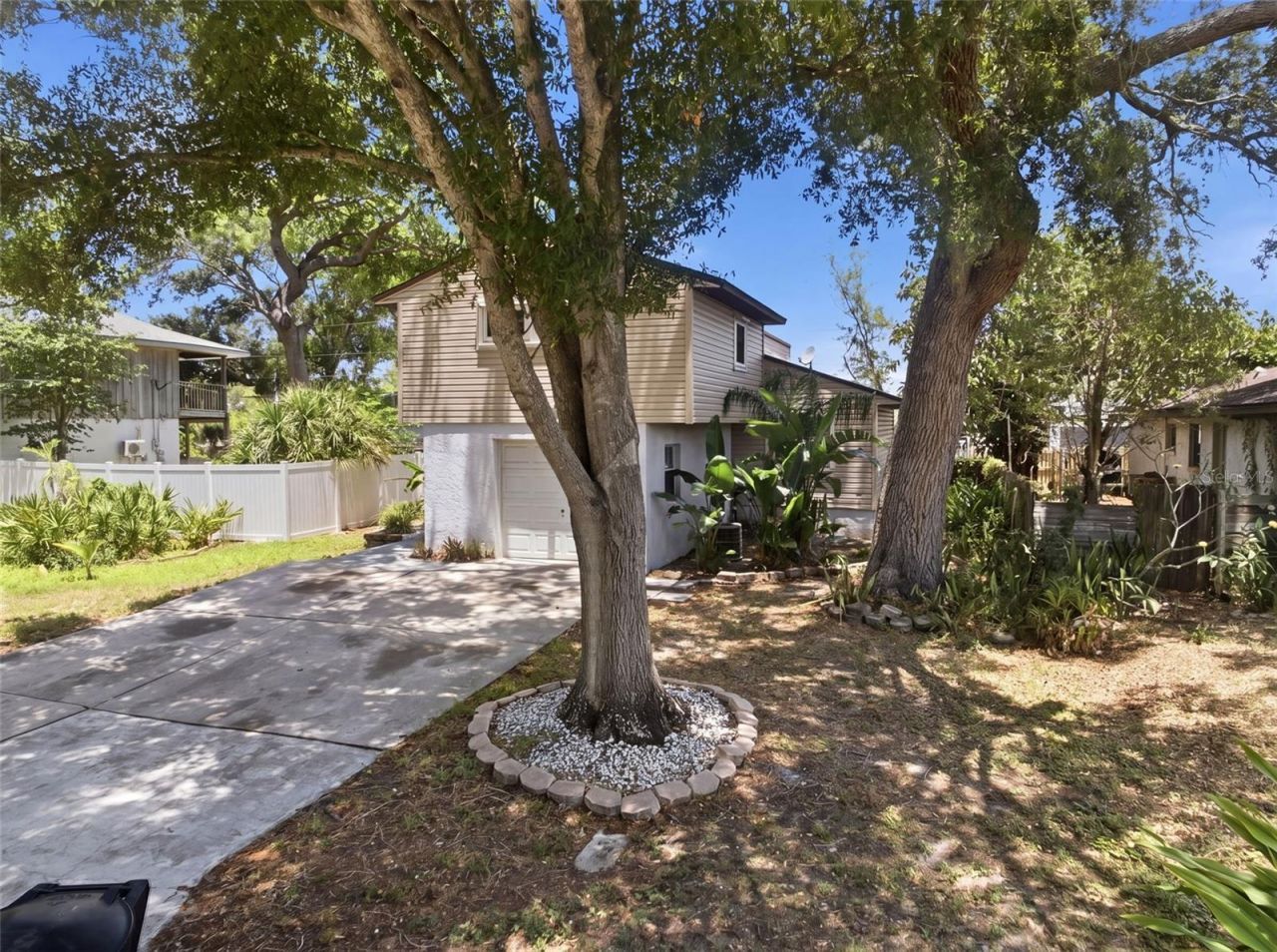 111 69th Avenue N, Saint Petersburg, FL 33702 Photo