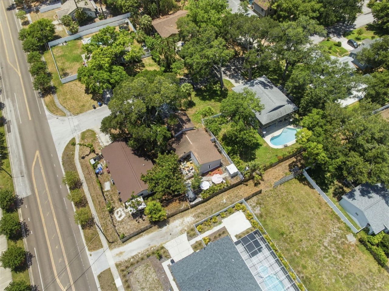 111 69th Avenue N, Saint Petersburg, FL 33702 Photo
