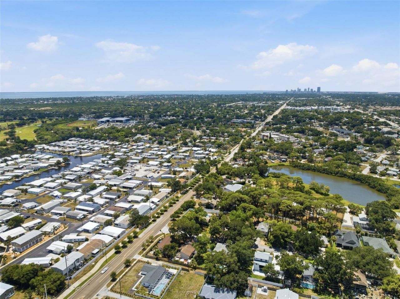 111 69th Avenue N, Saint Petersburg, FL 33702 Photo