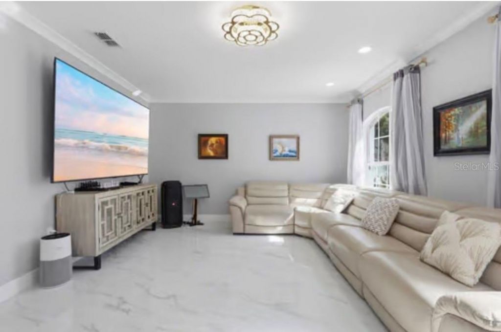 1046 Morris Avenue, Unit 1046, Orlando, FL 32803 Photo
