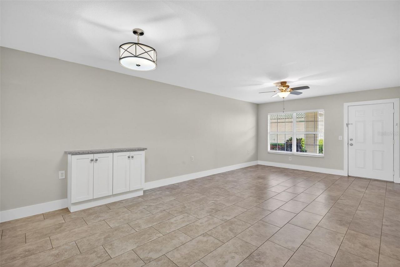 4910 Cougar Court N, Unit 103, Naples, FL 34109 Photo