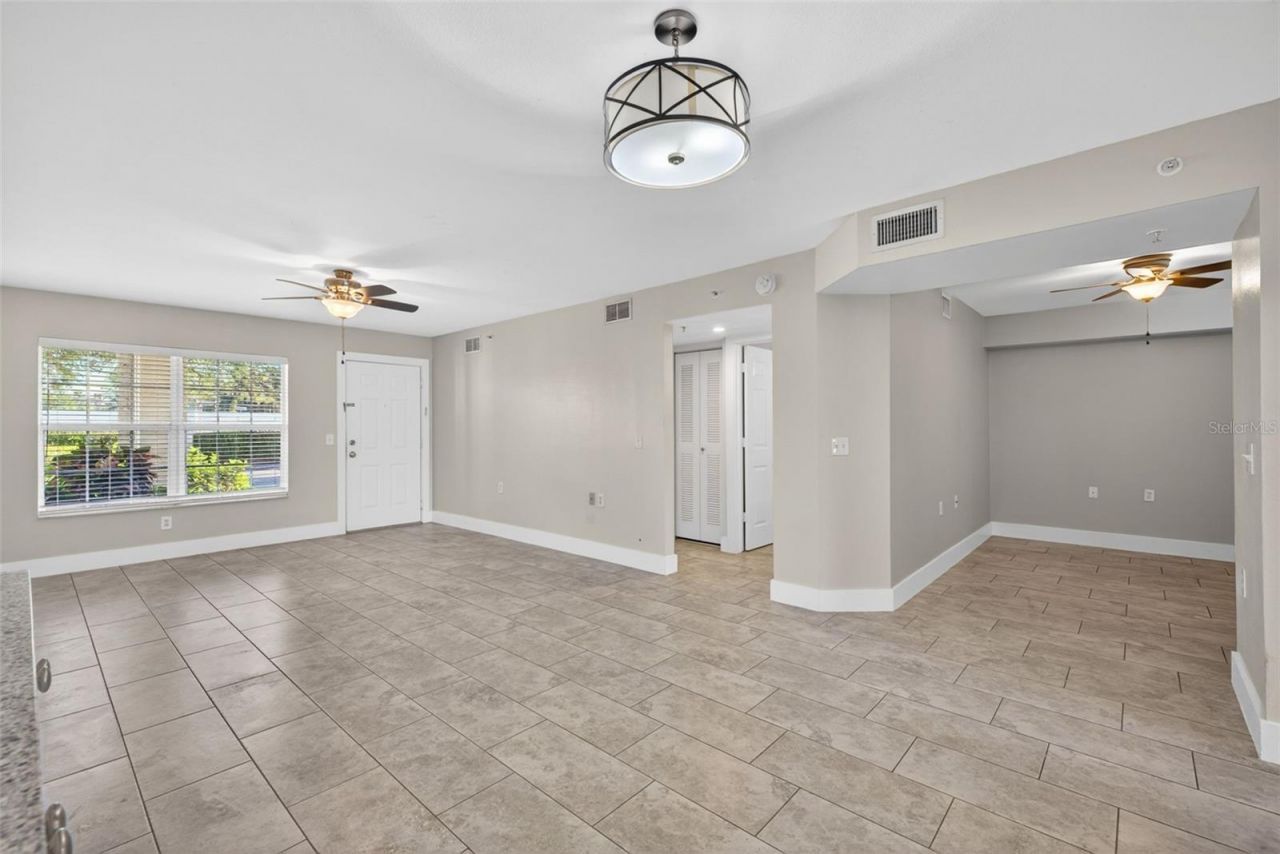 4910 Cougar Court N, Unit 103, Naples, FL 34109 Photo