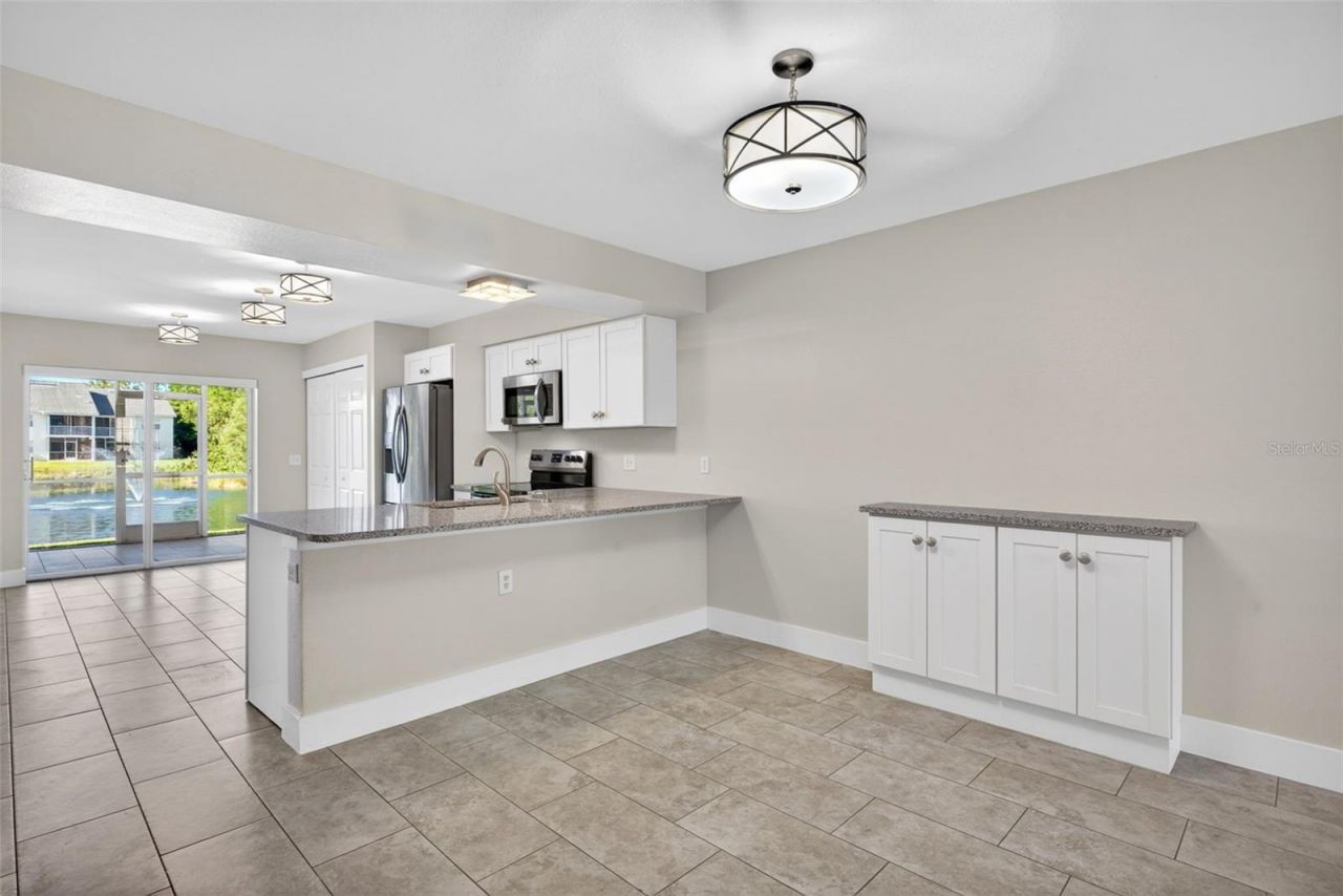 4910 Cougar Court N, Unit 103, Naples, FL 34109 Photo