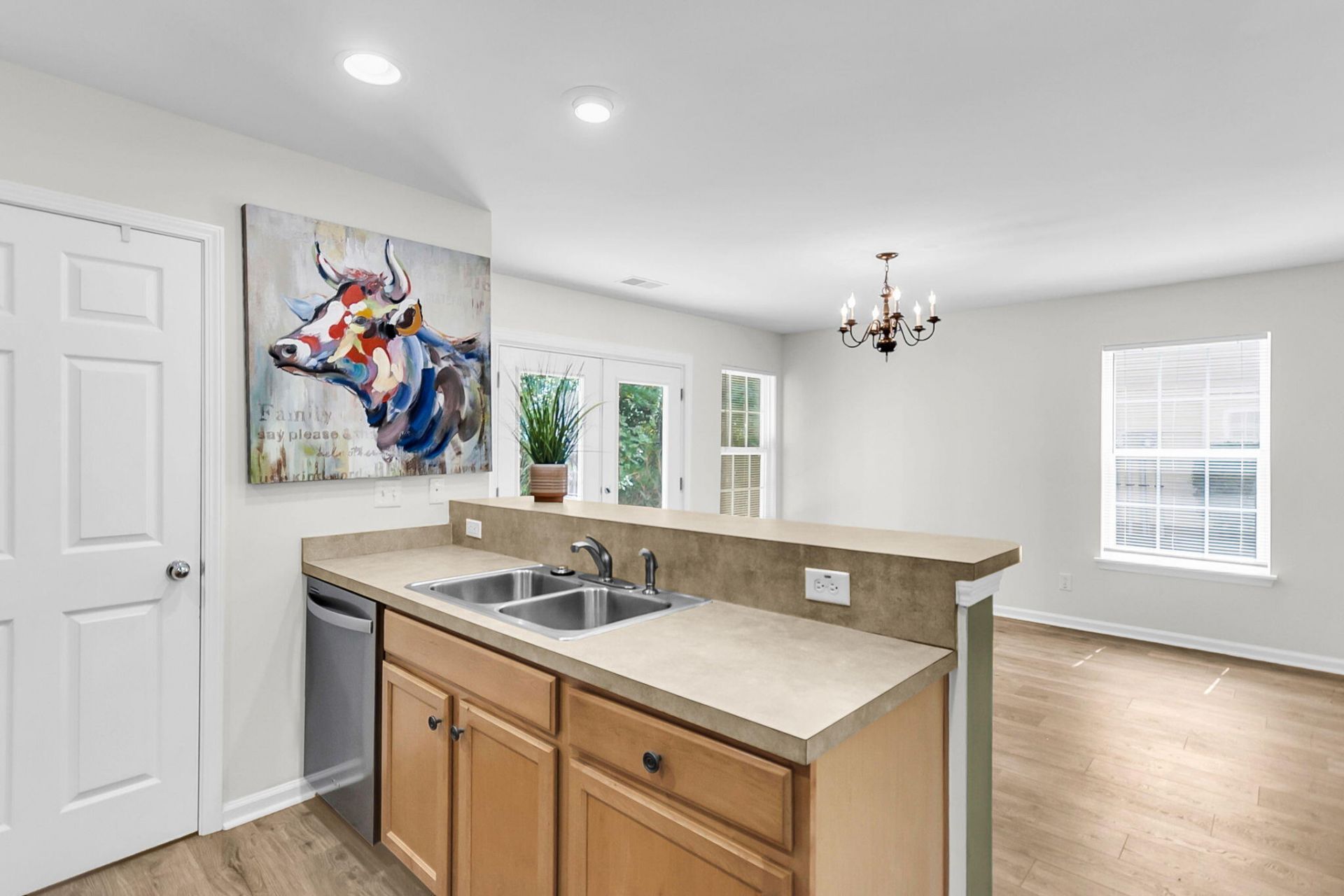 9126 Maple Grove Drive Photo 19