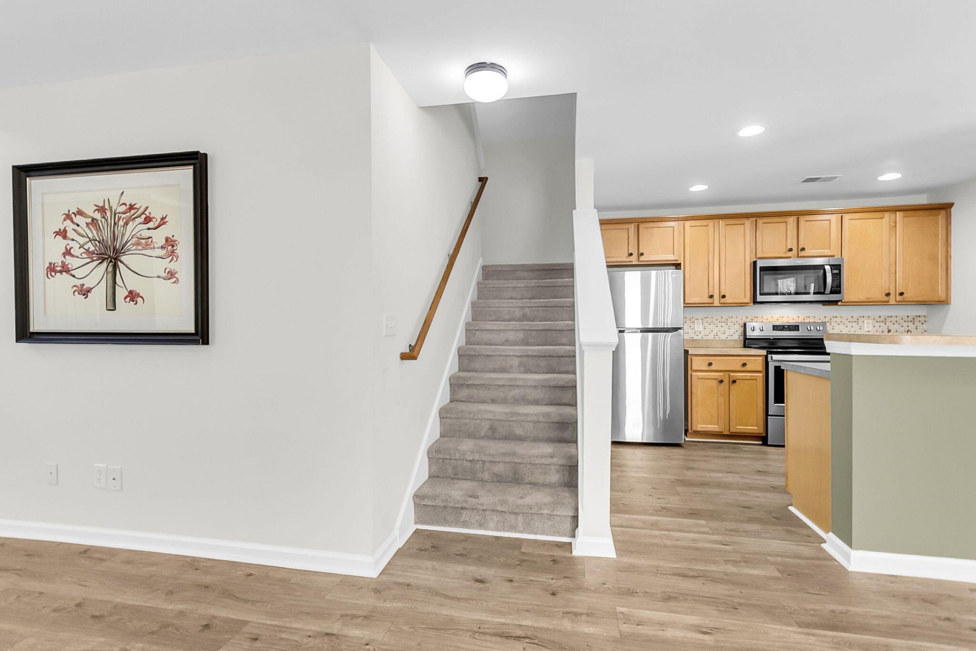 9126 Maple Grove Drive Photo 29