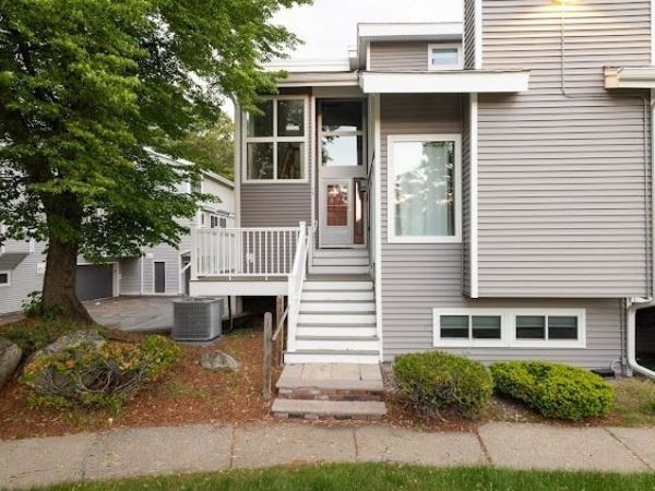 255 North Road, Unit 76, Chelmsford, MA 01824