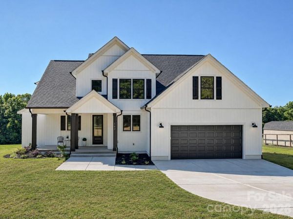 163 Lone Pine Road, Statesville, NC 28625